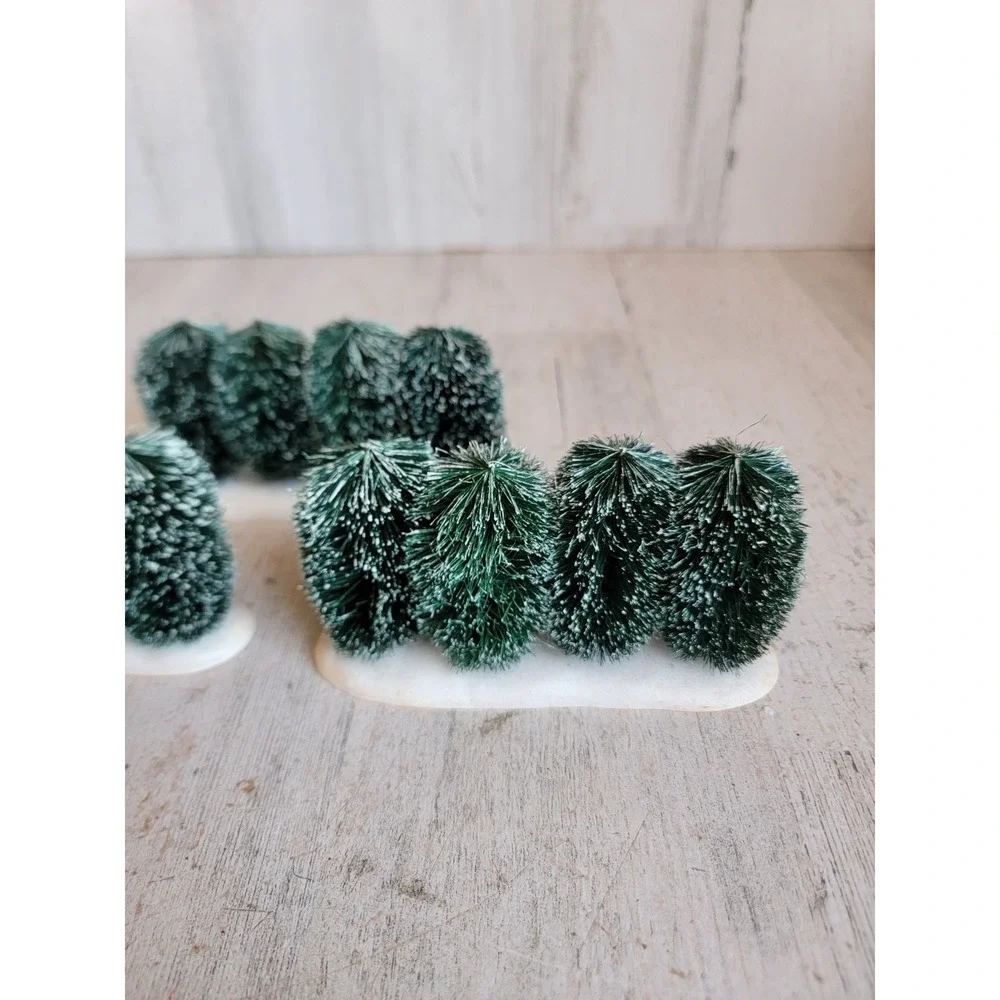 Dept 56 810843 Row-O-Frosted topiaries tree‎ Bush village Xmas set